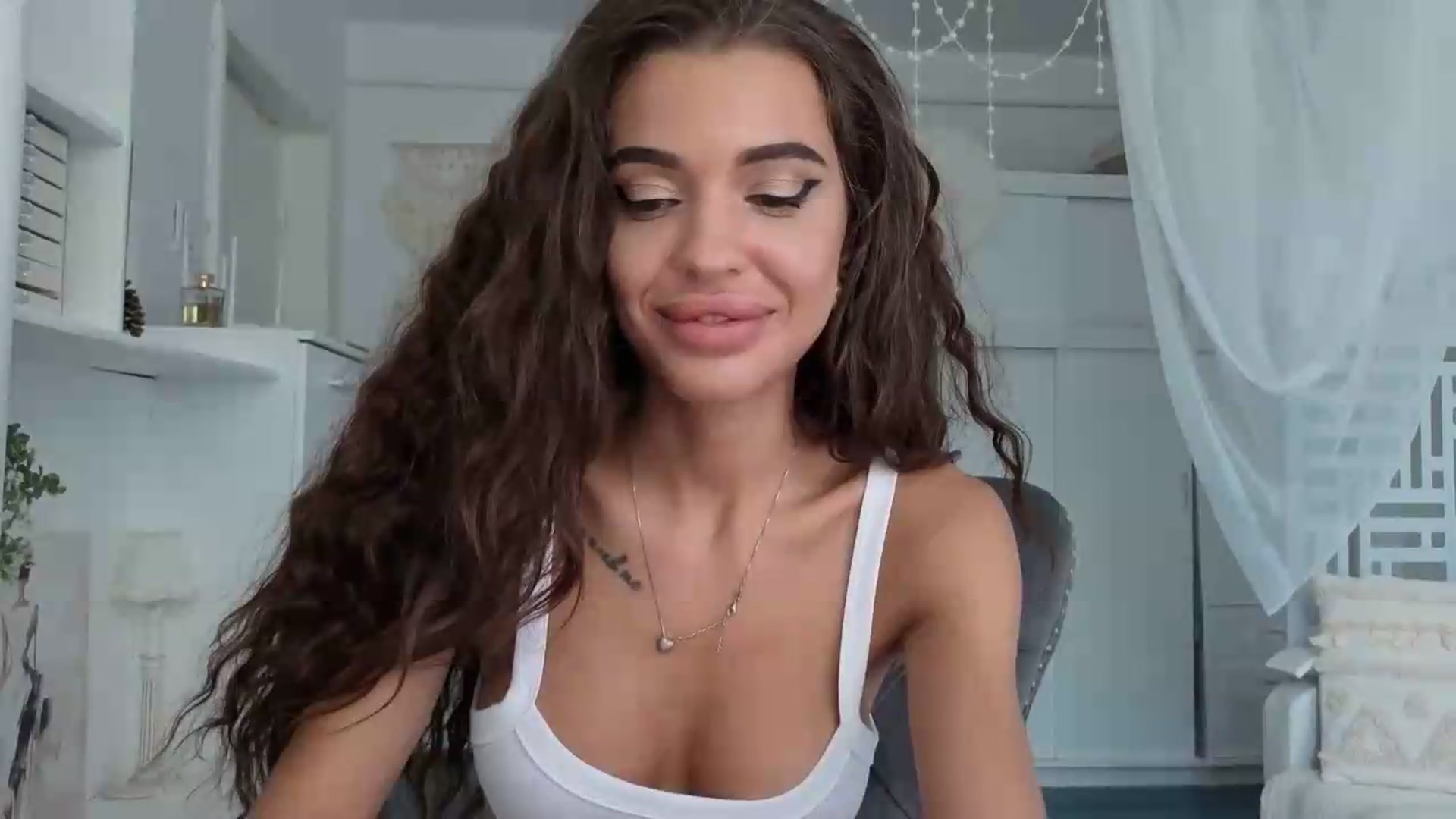 Gallery image thumbnail from Miss_X_'s myfreecams stream on, 07/02/2026, 14:18 image 6 of 20