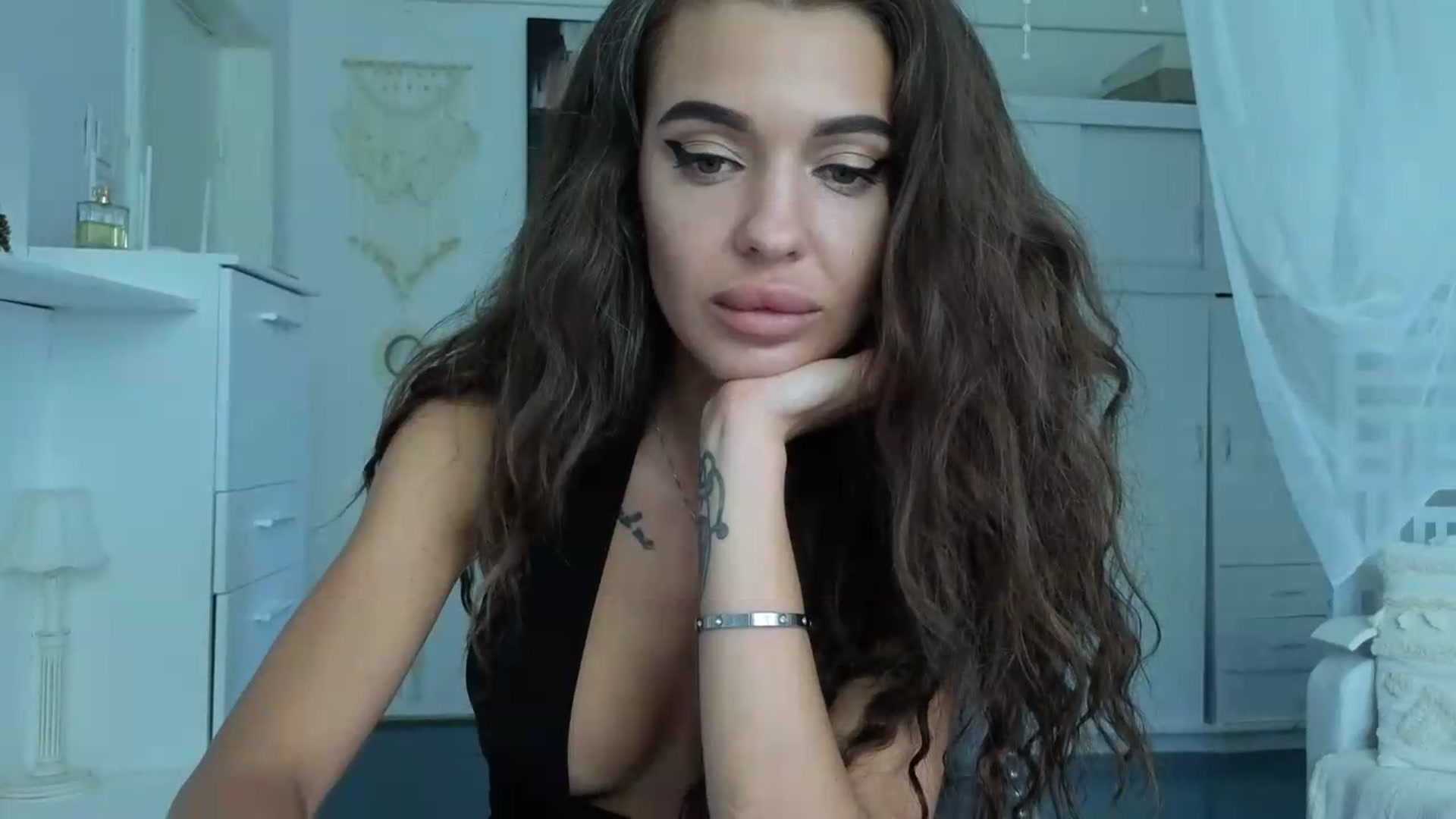 Gallery image thumbnail from Miss_X_'s myfreecams stream on, 07/15/2026, 07:14 image 15 of 20