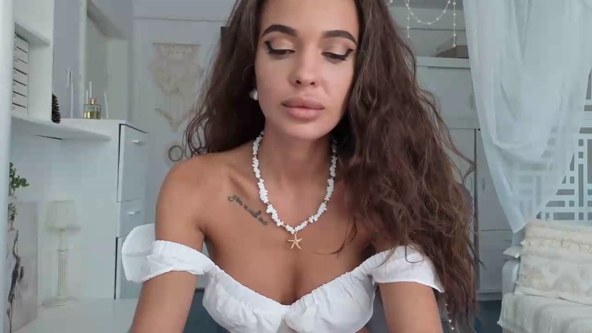Gallery image thumbnail from Miss_X_'s myfreecams stream on, 08/13/2026, 14:32 image 6 of 20