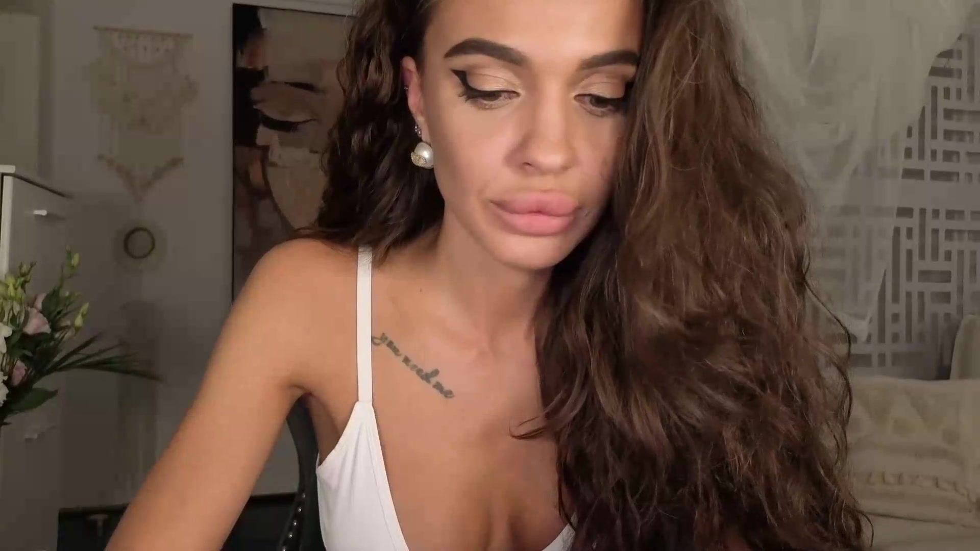 Gallery image thumbnail from Miss_X_'s myfreecams stream on, 08/29/2026, 19:44 image 16 of 20