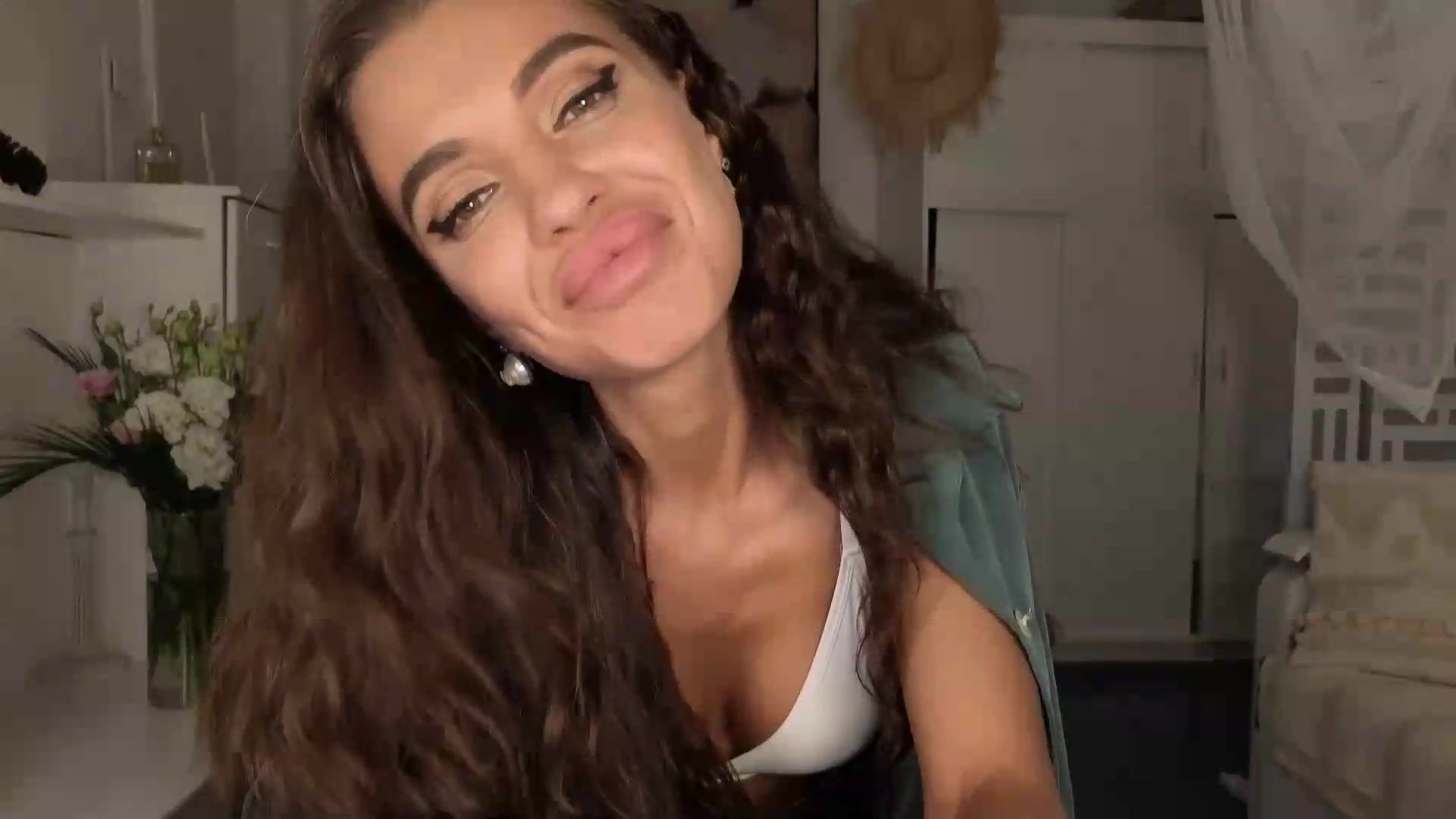 Gallery image thumbnail from Miss_X_'s myfreecams stream on, 08/29/2026, 19:44 image 9 of 20