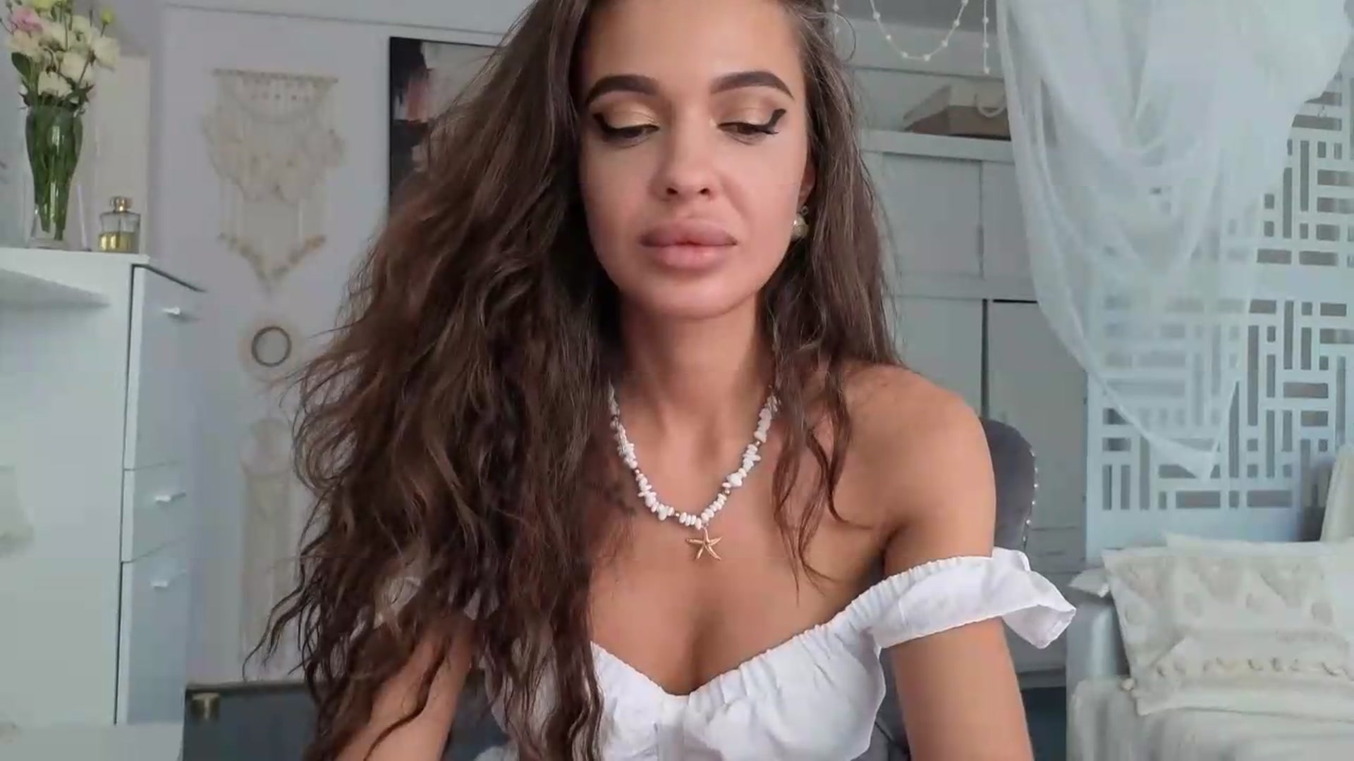 Gallery image thumbnail from Miss_X_'s myfreecams stream on, 09/03/2026, 15:25 image 10 of 20