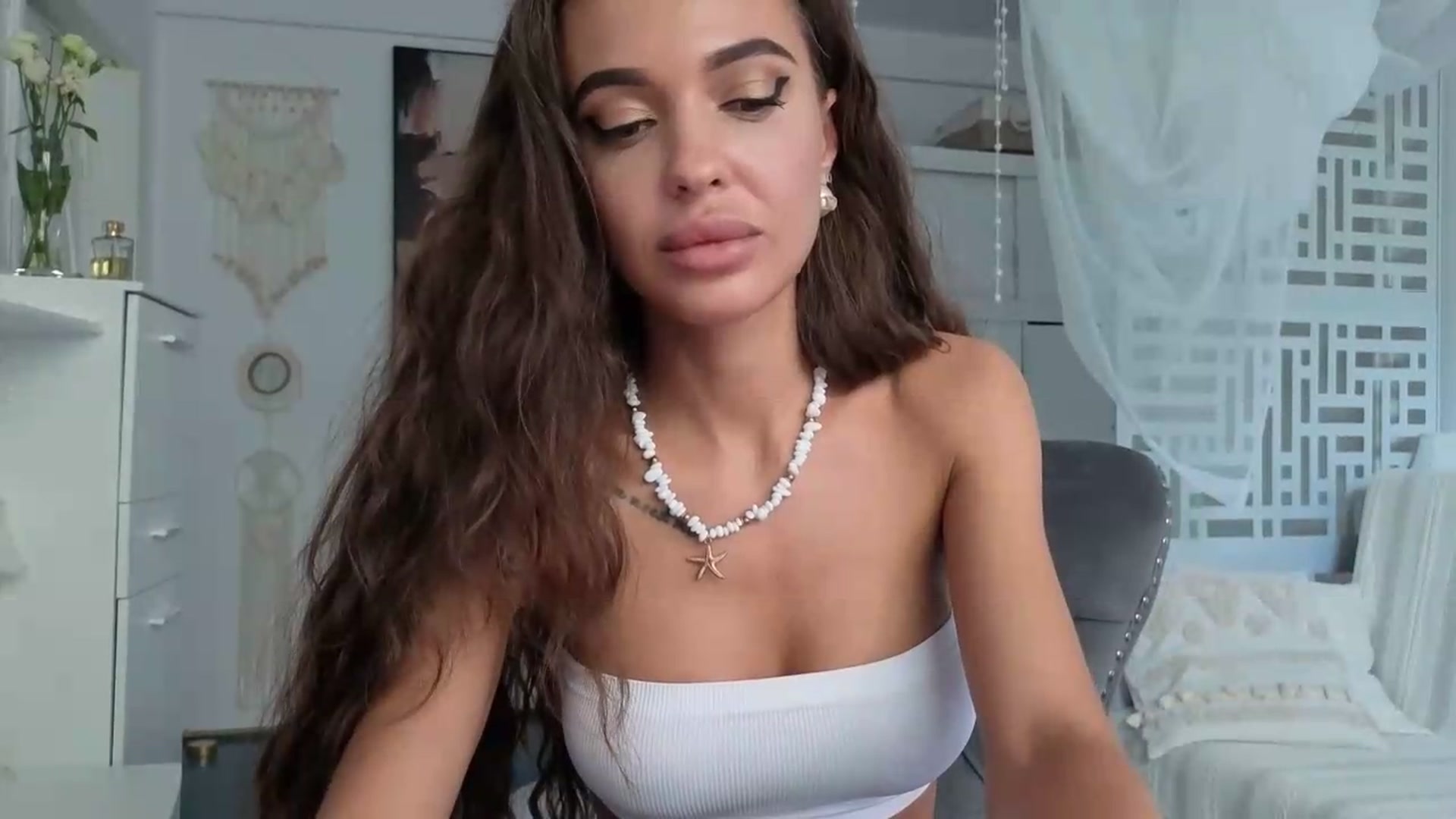 Gallery image thumbnail from Miss_X_'s myfreecams stream on, 09/04/2026, 15:11 image 16 of 20