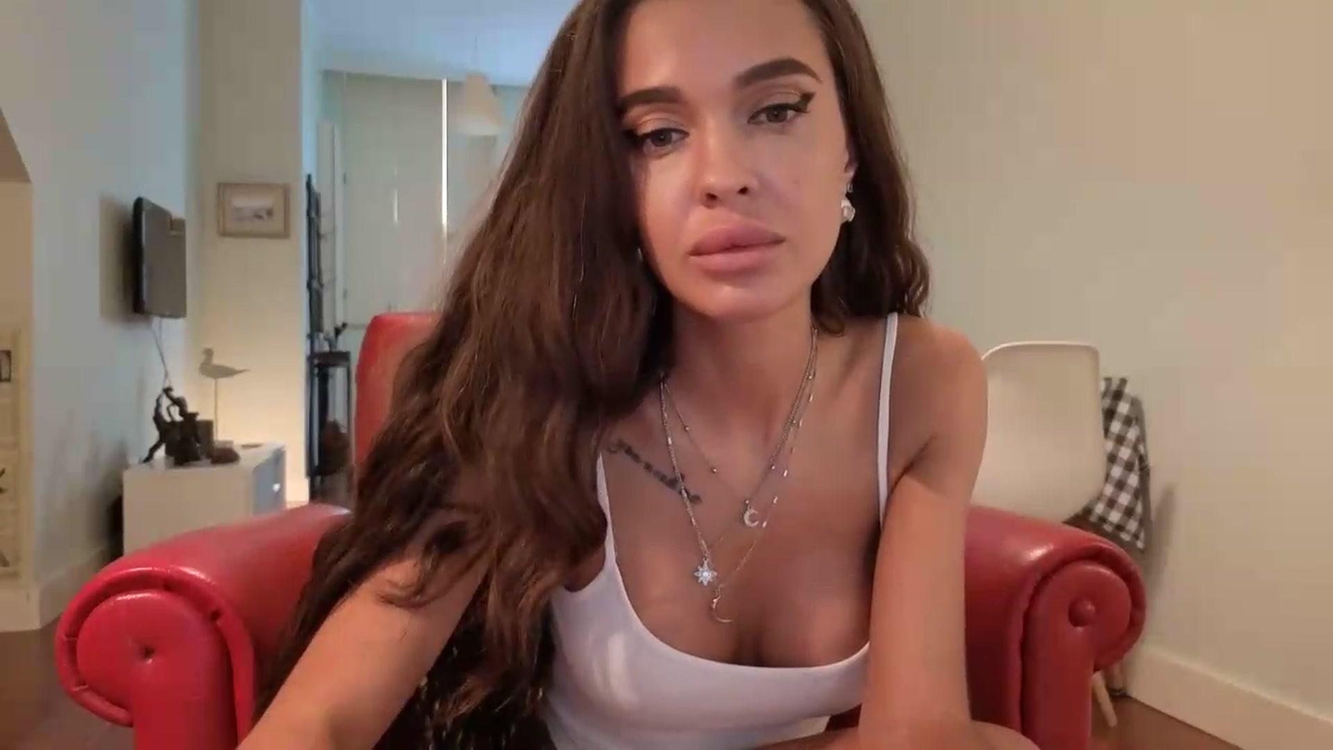 Gallery image thumbnail from Miss_X_'s myfreecams stream on, 09/10/2026, 16:34 image 15 of 20