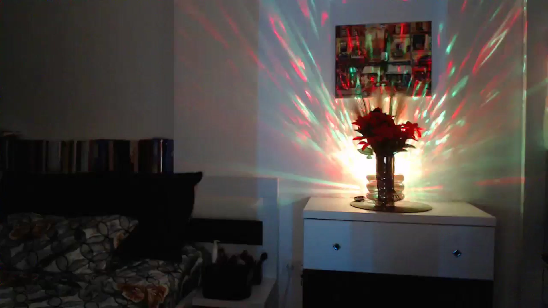Gallery image thumbnail from Miss_Xmas's myfreecams stream on, 12/25/2023, 24:13 image 1 of 20