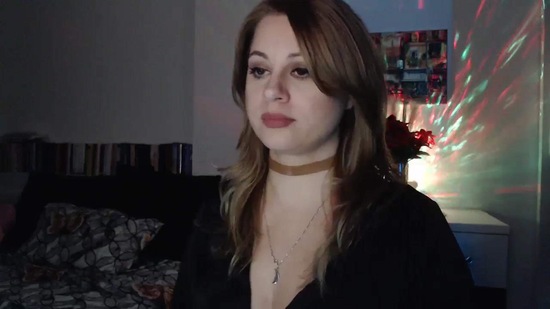 Gallery image thumbnail from Miss_Xmas's myfreecams stream on, 12/27/2023, 01:26 image 11 of 20