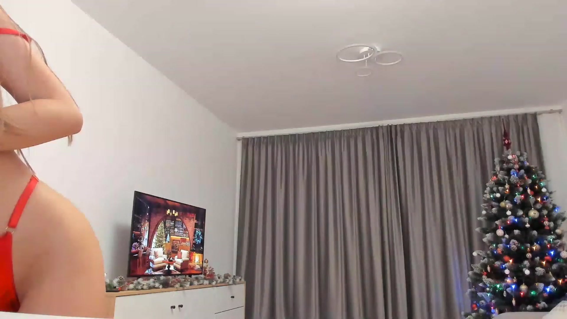 Gallery image thumbnail from Miss__A's myfreecams stream on, 12/26/2022, 05:50 image 16 of 20