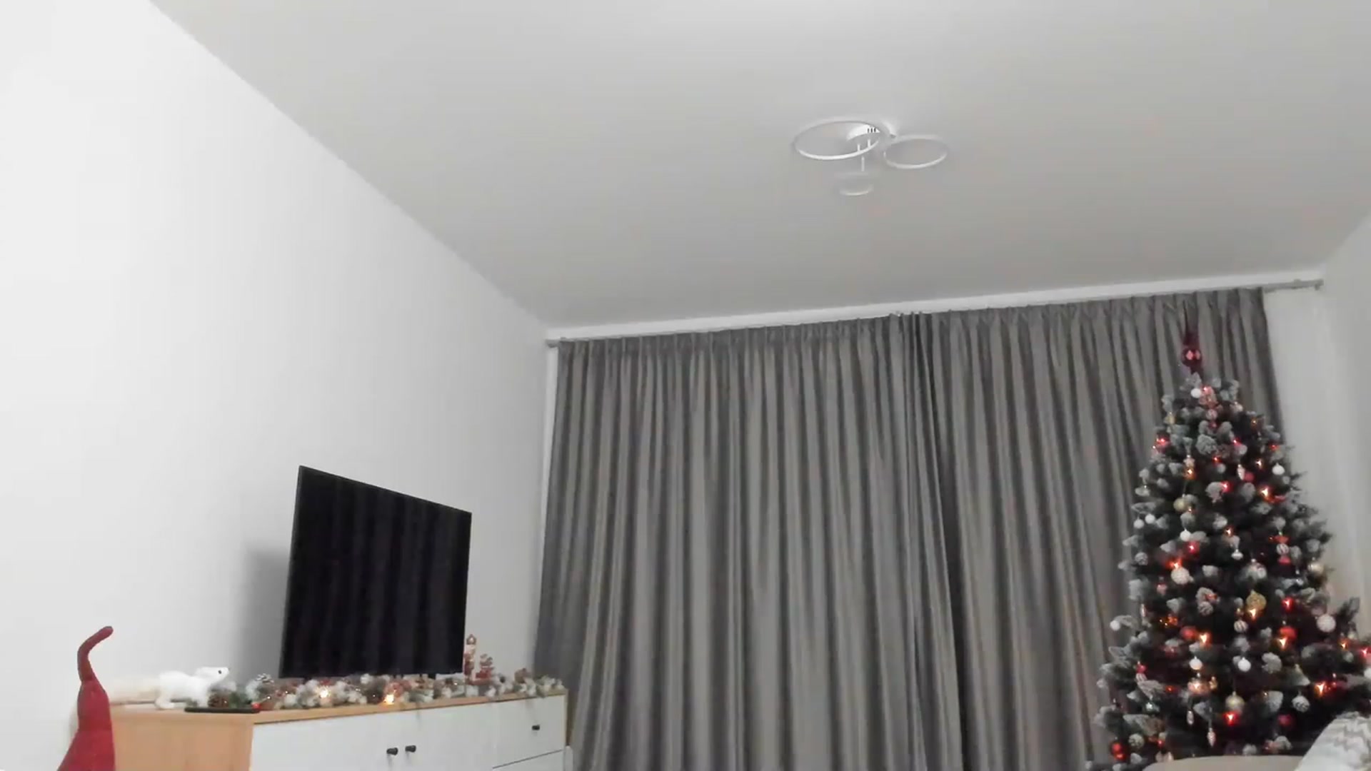 Gallery image thumbnail from Miss__A's myfreecams stream on, 12/27/2022, 06:45 image 10 of 20