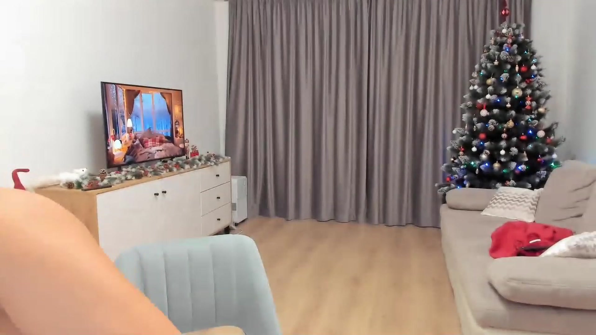 Gallery image thumbnail from Miss__A's myfreecams stream on, 01/07/2023, 05:22 image 13 of 20
