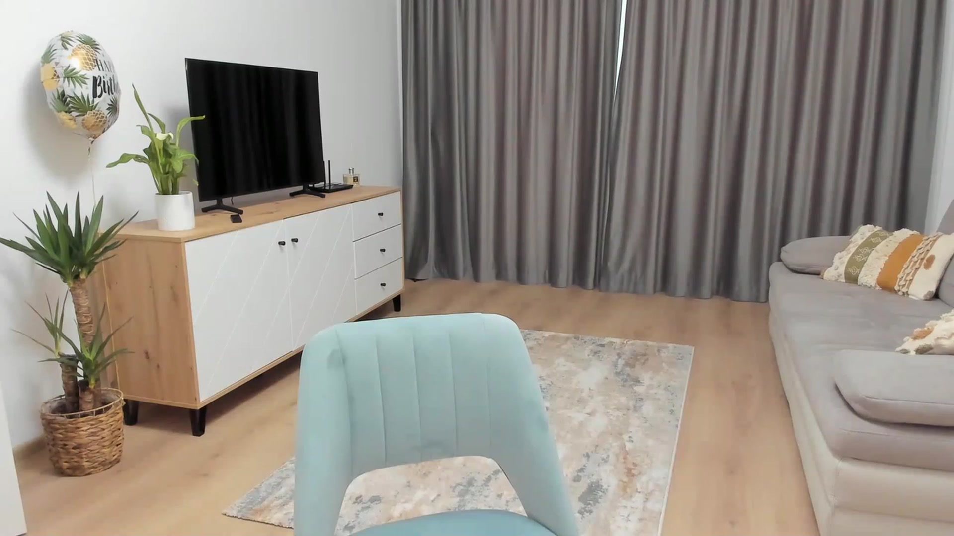 Gallery image thumbnail from Miss__A's myfreecams stream on, 03/26/2023, 10:09 image 4 of 20