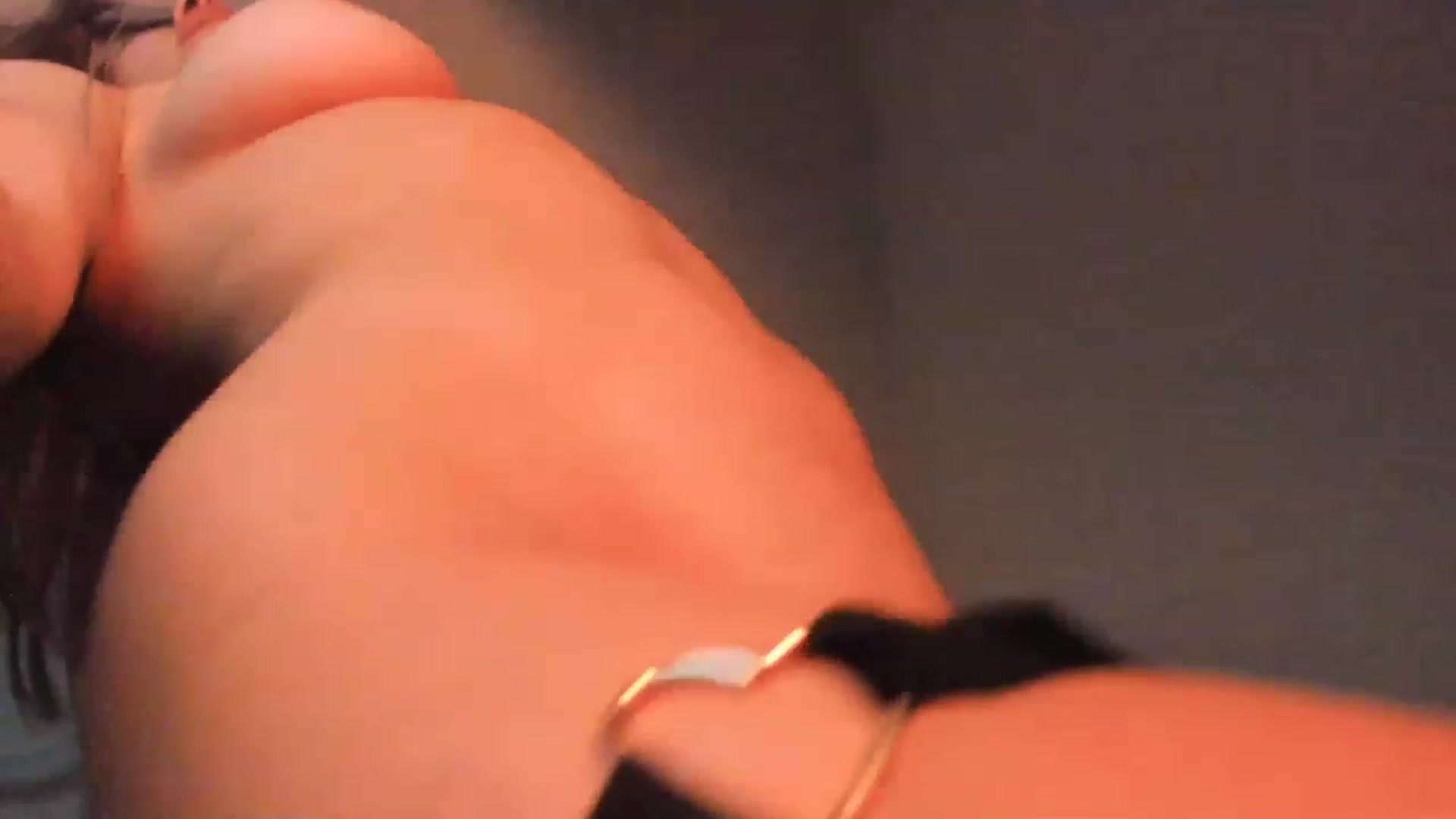 Gallery image thumbnail from Miss__A's myfreecams stream on, 06/10/2023, 02:03 image 10 of 20