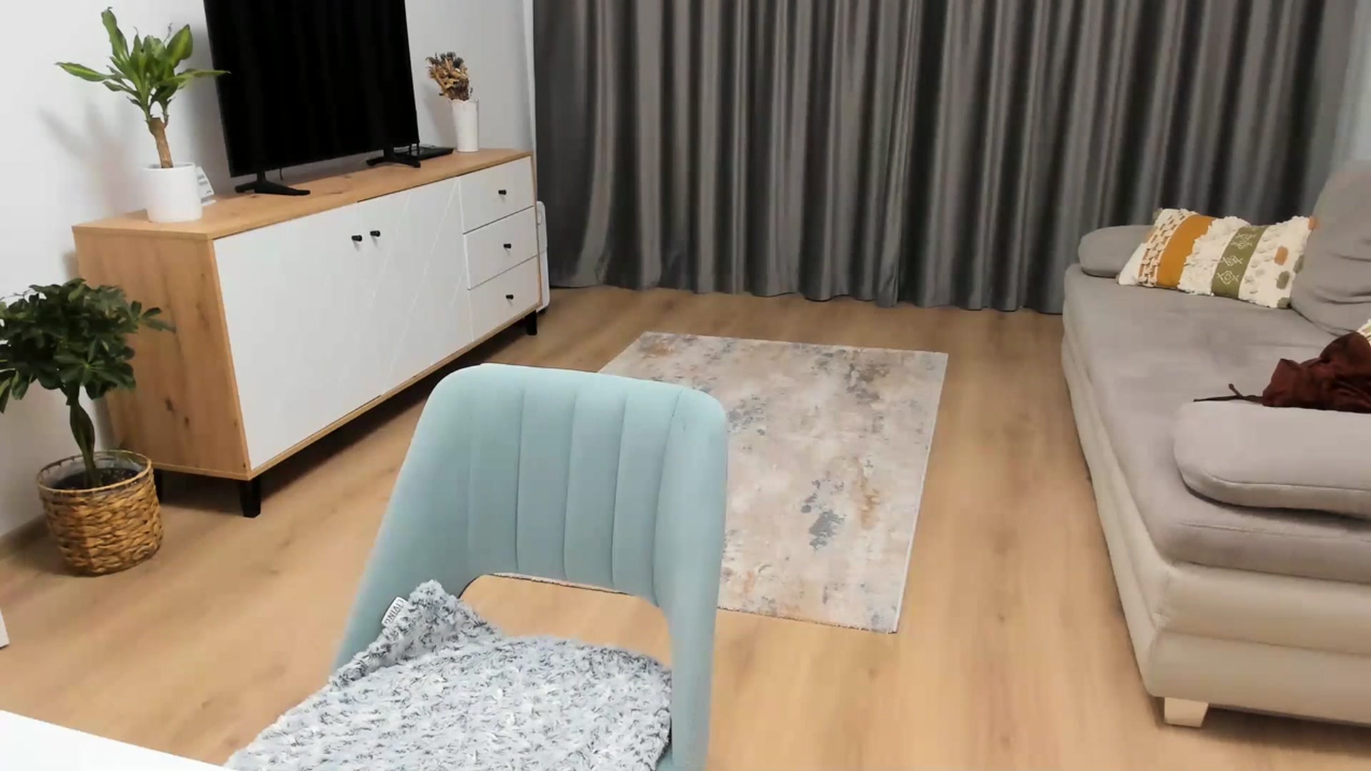 Gallery image thumbnail from Miss__A's myfreecams stream on, 07/15/2023, 03:42 image 15 of 20
