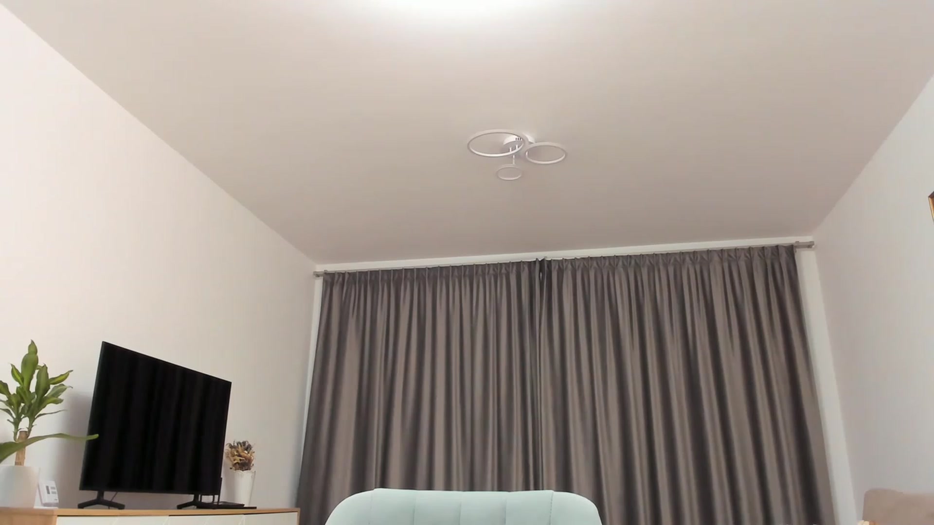 Gallery image thumbnail from Miss__A's myfreecams stream on, 08/19/2023, 03:51 image 3 of 20