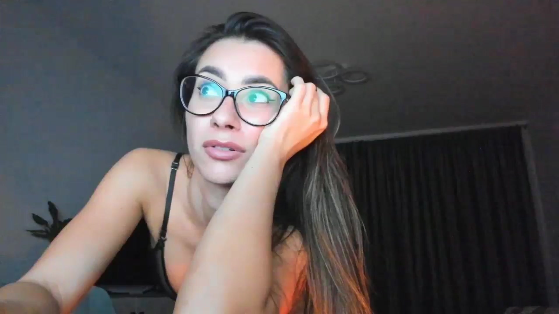 Gallery image thumbnail from Miss__A's myfreecams stream on, 09/16/2023, 24:44 image 20 of 20
