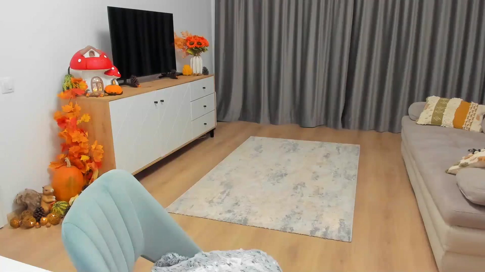 Gallery image thumbnail from Miss__A's myfreecams stream on, 10/22/2023, 05:05 image 8 of 20