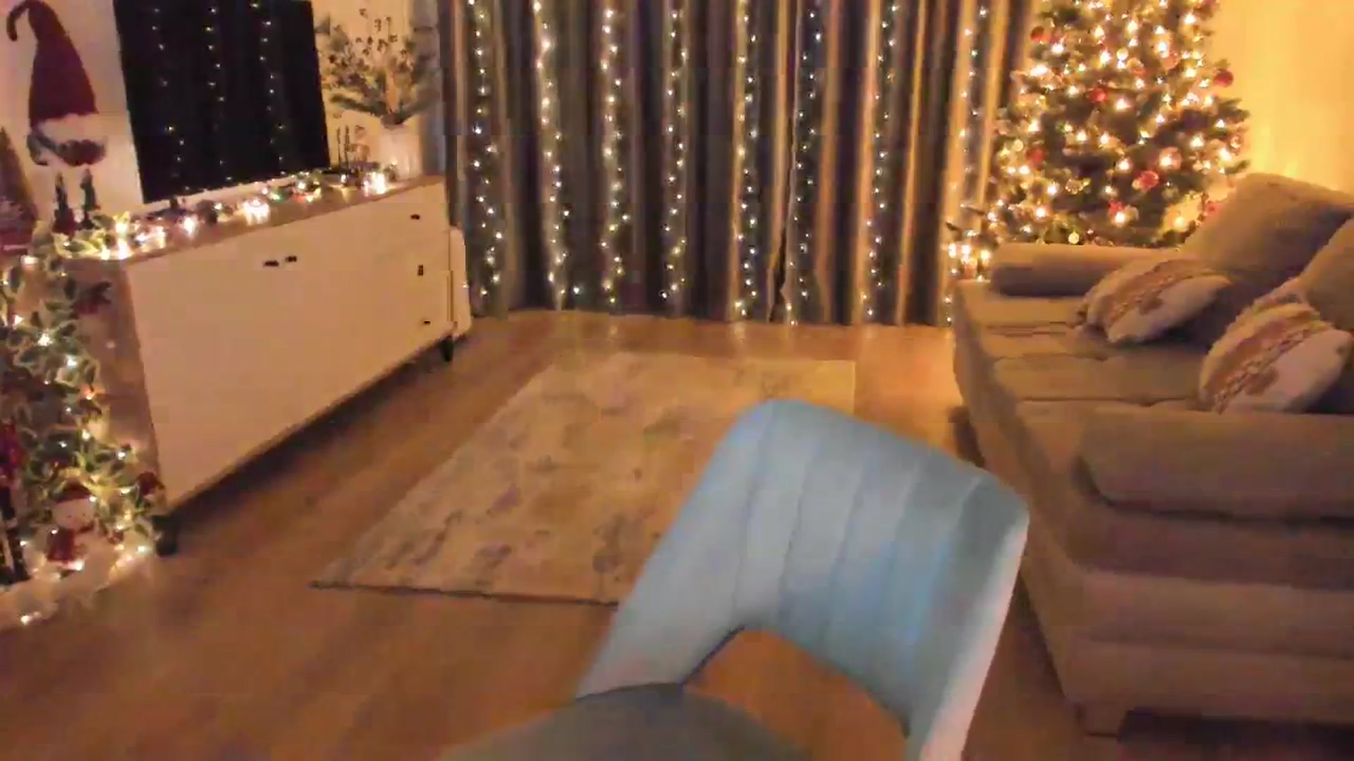 Gallery image thumbnail from Miss__A's myfreecams stream on, 12/02/2023, 05:50 image 9 of 20