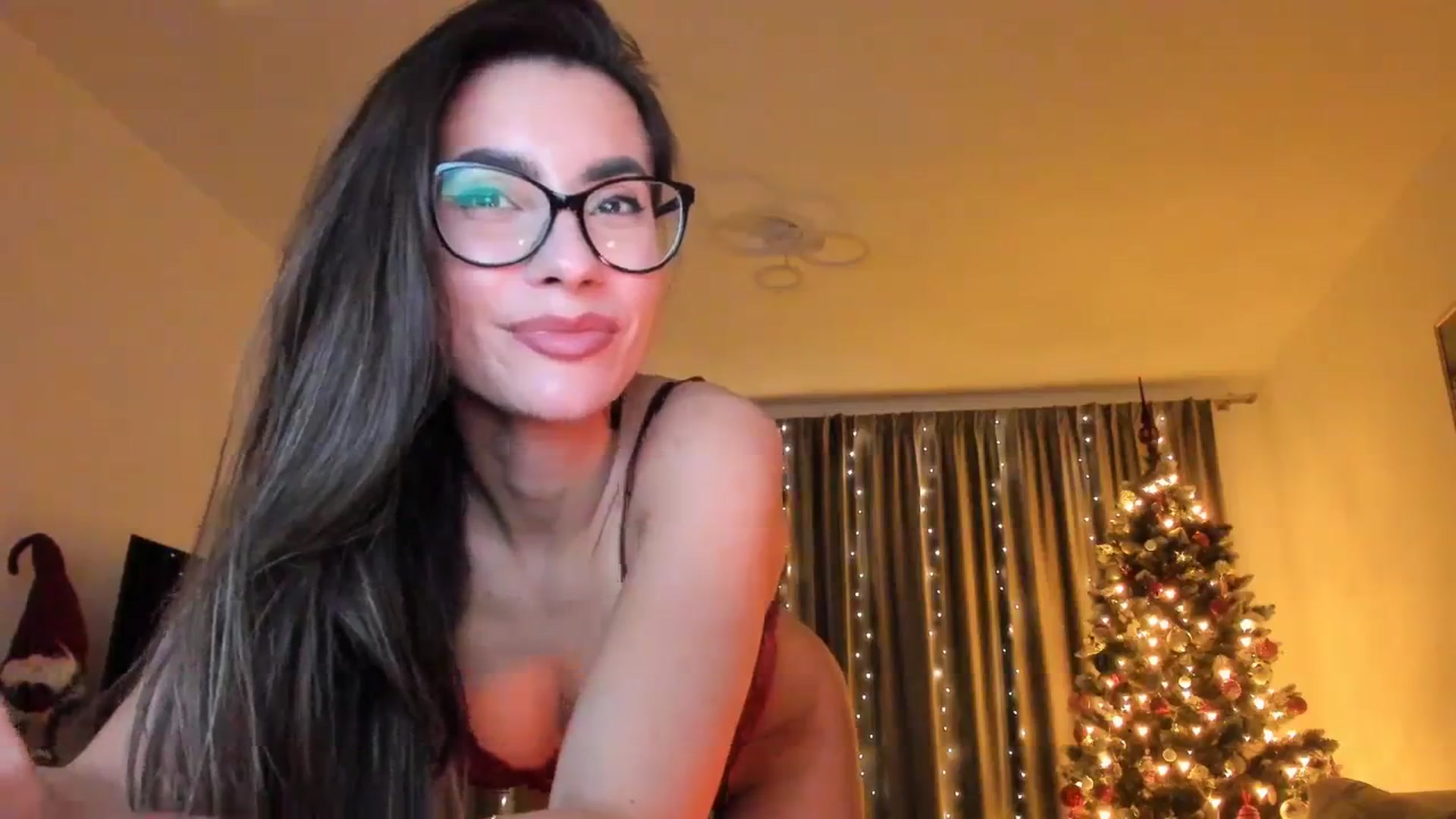 Gallery image thumbnail from Miss__A's myfreecams stream on, 12/16/2023, 03:48 image 3 of 20