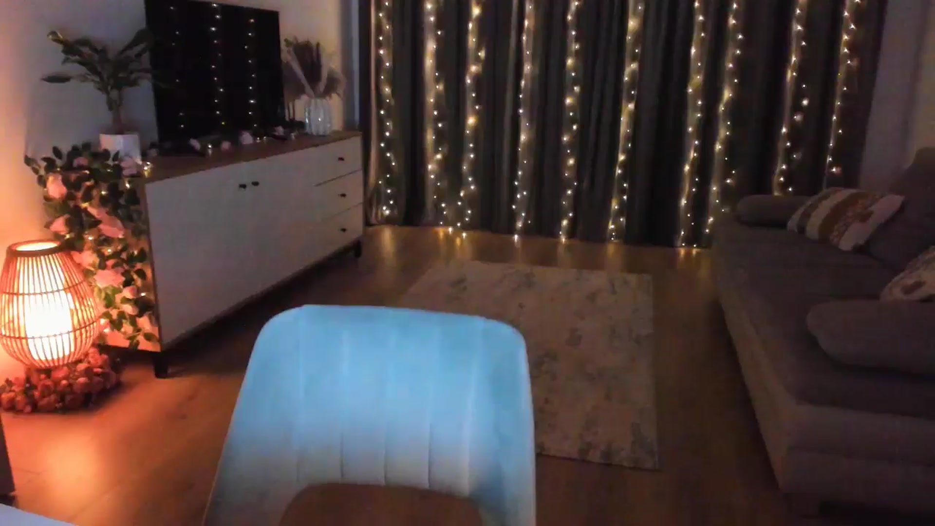 Gallery image thumbnail from Miss__A's myfreecams stream on, 06/29/2024, 02:31 image 10 of 20