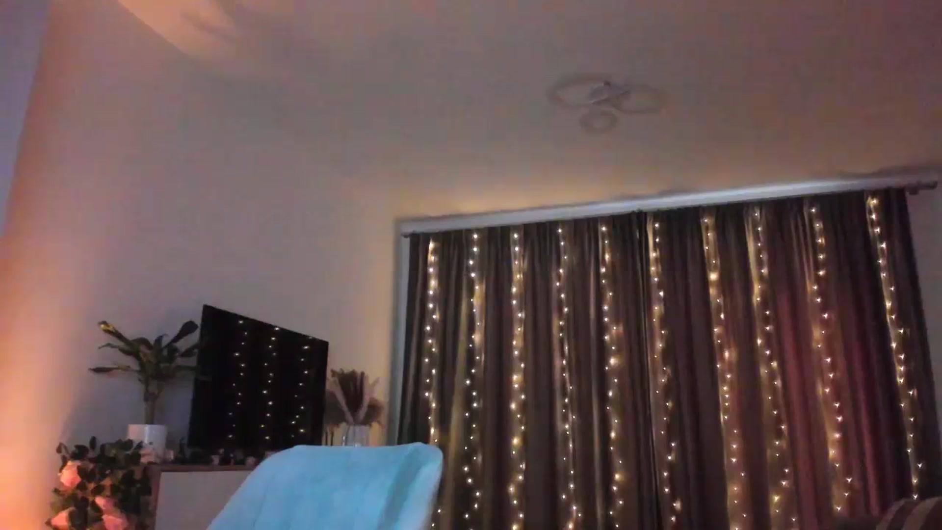 Gallery image thumbnail from Miss__A's myfreecams stream on, 07/13/2024, 04:23 image 11 of 20