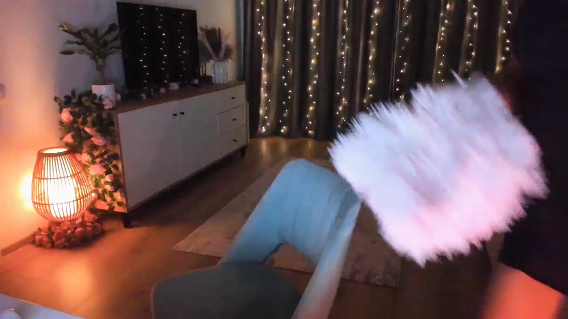 Gallery image thumbnail from Miss__A's myfreecams stream on, 07/13/2024, 04:23 image 2 of 20