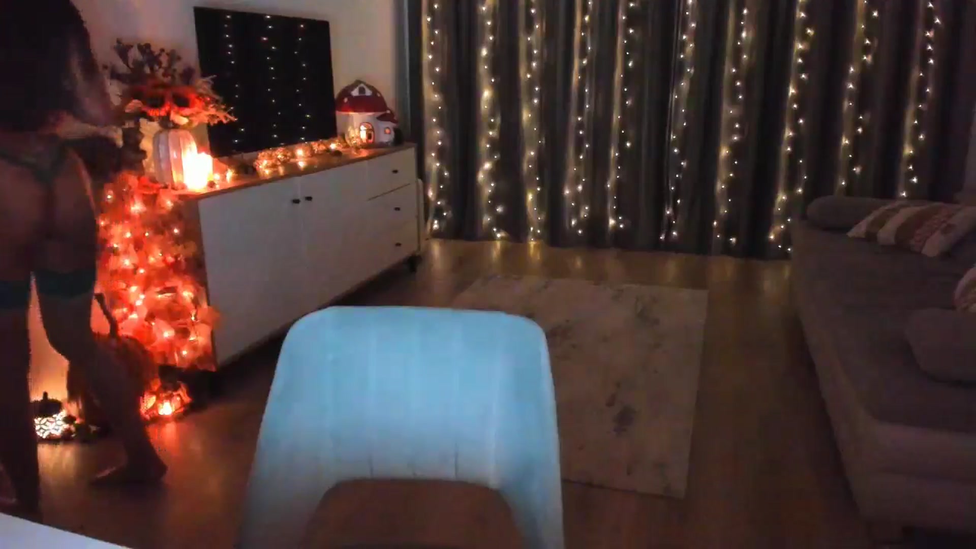 Gallery image thumbnail from Miss__A's myfreecams stream on, 10/14/2024, 24:01 image 11 of 20