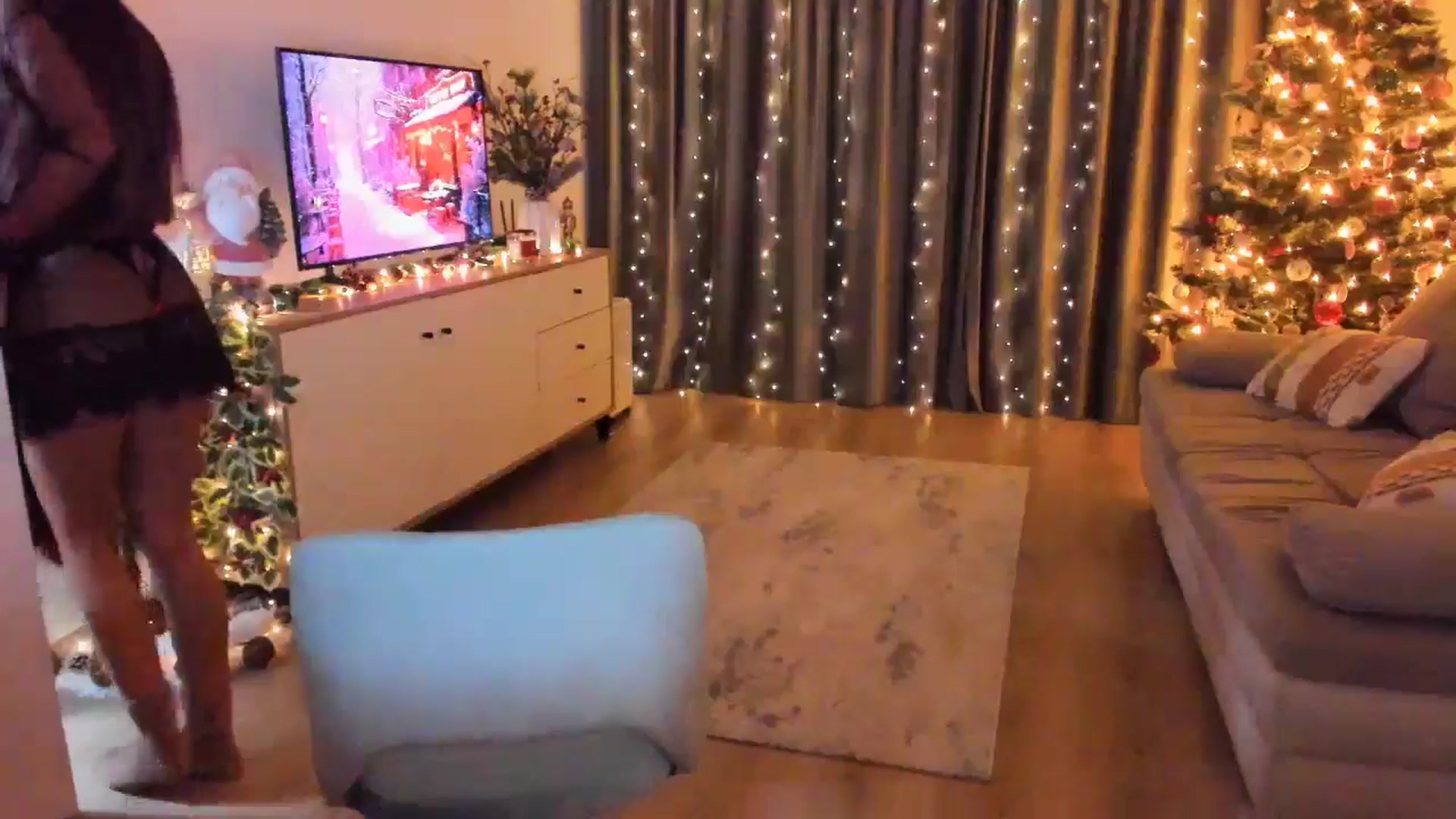 Gallery image thumbnail from Miss__A's myfreecams stream on, 12/07/2024, 03:00 image 6 of 20