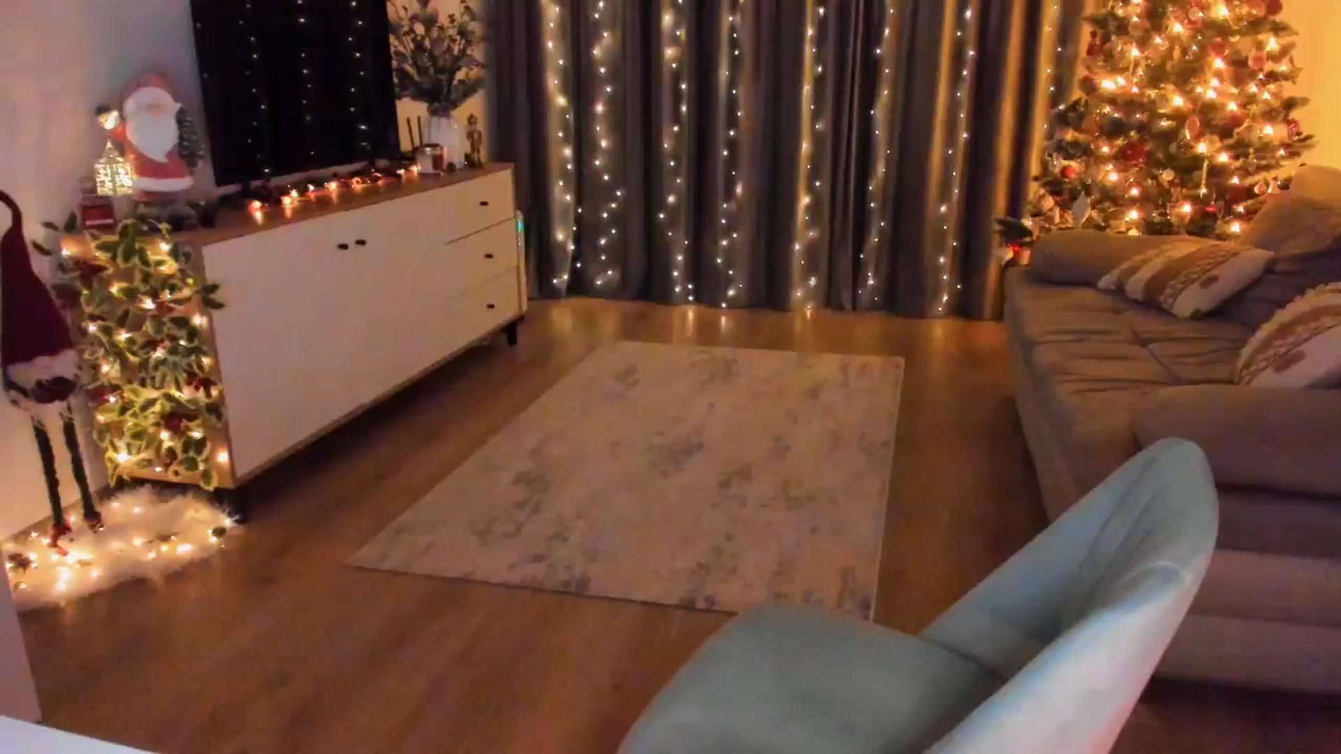 Gallery image thumbnail from Miss__A's myfreecams stream on, 01/14/2025, 02:53 image 17 of 20