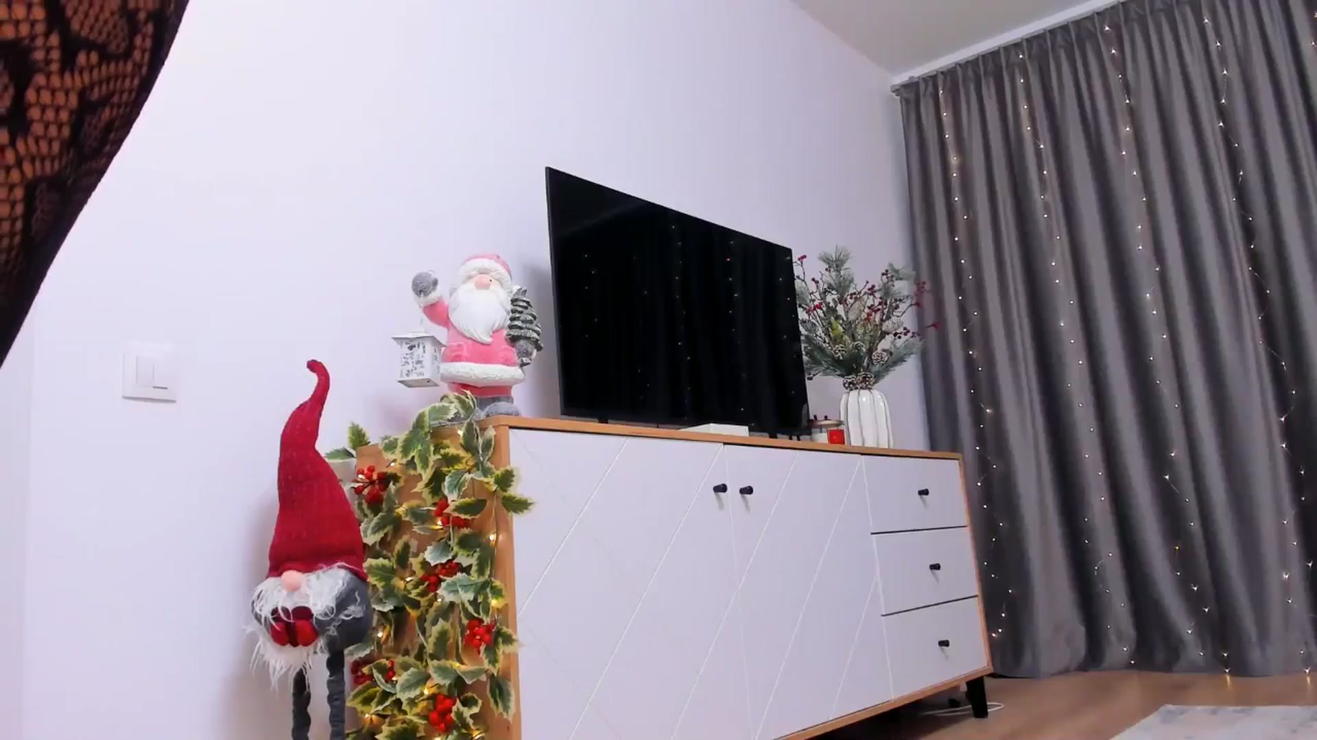 Gallery image thumbnail from Miss__A's myfreecams stream on, 01/22/2025, 04:39 image 7 of 20