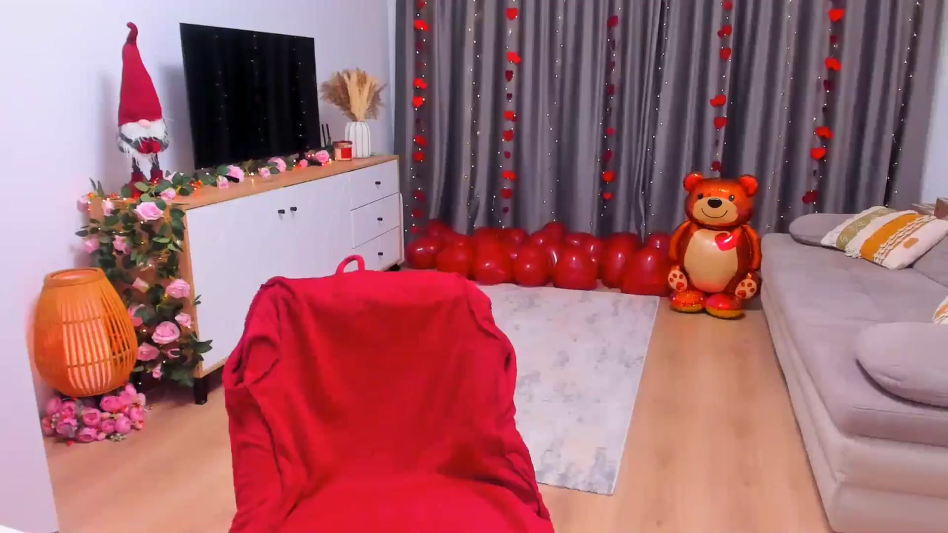 Gallery image thumbnail from Miss__A's myfreecams stream on, 02/17/2025, 02:45 image 14 of 20