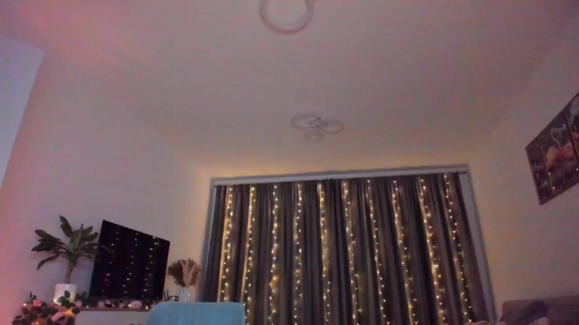 Gallery image thumbnail from Miss__A's myfreecams stream on, 03/24/2025, 03:13 image 12 of 20