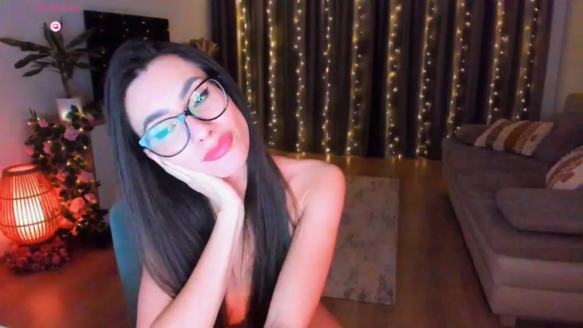 Gallery image thumbnail from Miss__A's myfreecams stream on, 04/07/2025, 01:57 image 6 of 20