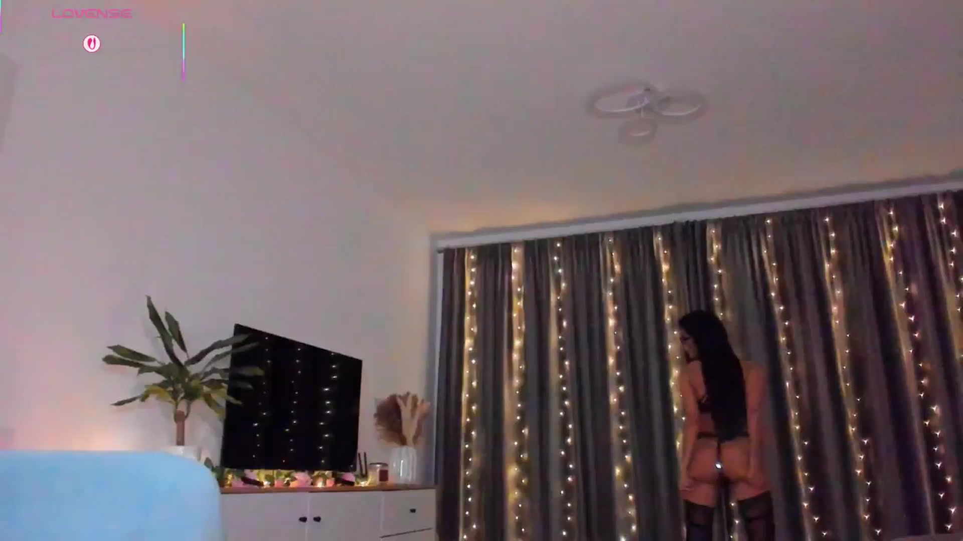 Gallery image thumbnail from Miss__A's myfreecams stream on, 05/26/2025, 01:39 image 2 of 20