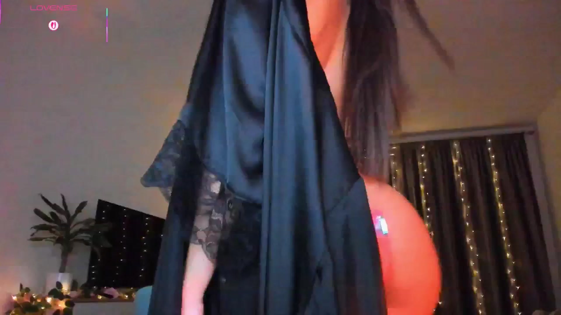 Gallery image thumbnail from Miss__A's myfreecams stream on, 06/30/2025, 03:43 image 10 of 20