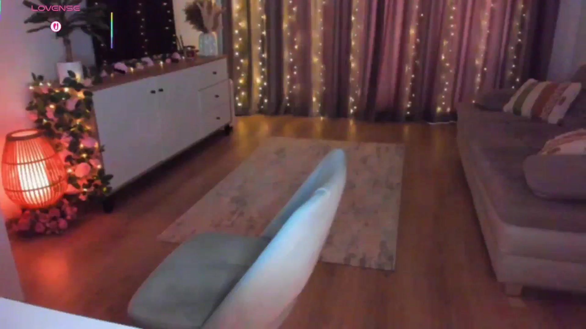 Gallery image thumbnail from Miss__A's myfreecams stream on, 08/09/2025, 06:59 image 11 of 20