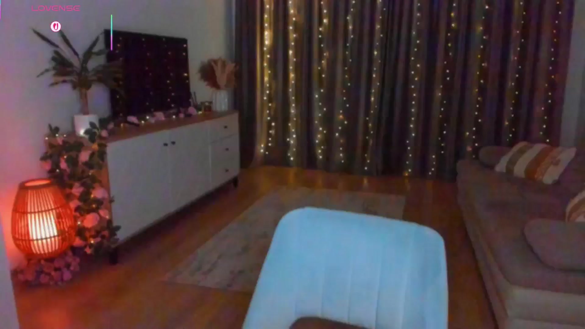Gallery image thumbnail from Miss__A's myfreecams stream on, 09/14/2025, 03:57 image 4 of 20
