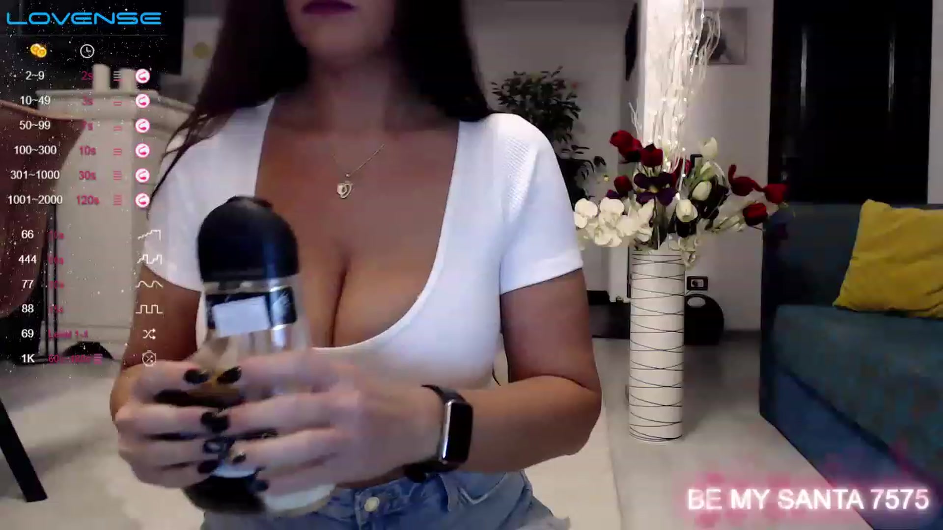 Gallery image thumbnail from Miss__Busty's myfreecams stream on, 01/07/2023, 17:57 image 15 of 20