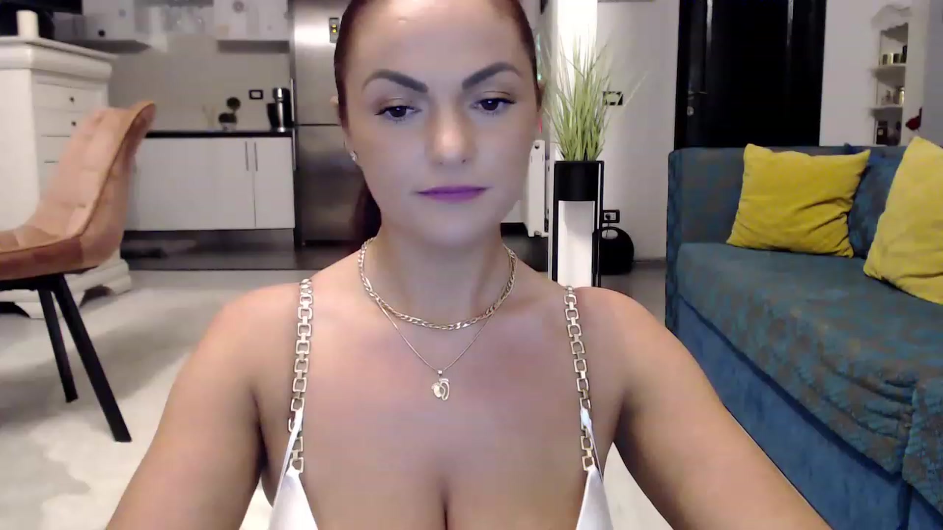 Gallery image thumbnail from Miss__Busty's myfreecams stream on, 02/22/2023, 18:22 image 9 of 20
