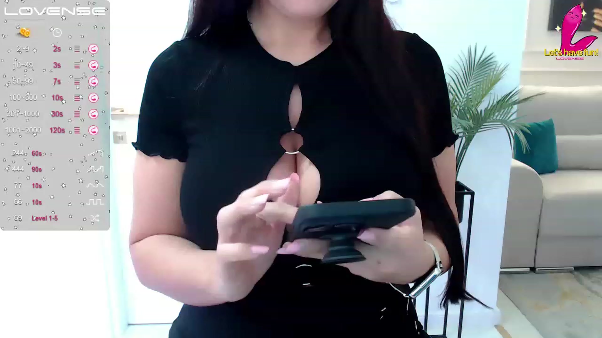 Gallery image thumbnail from Miss__Busty's myfreecams stream on, 05/18/2023, 09:17 image 18 of 20
