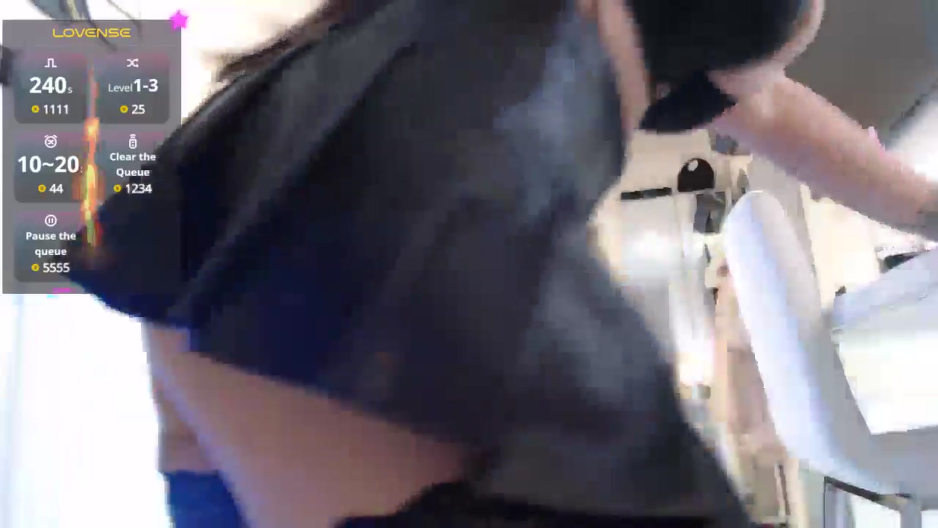 Gallery image thumbnail from Miss__Busty's myfreecams stream on, 01/28/2025, 12:37 image 5 of 20