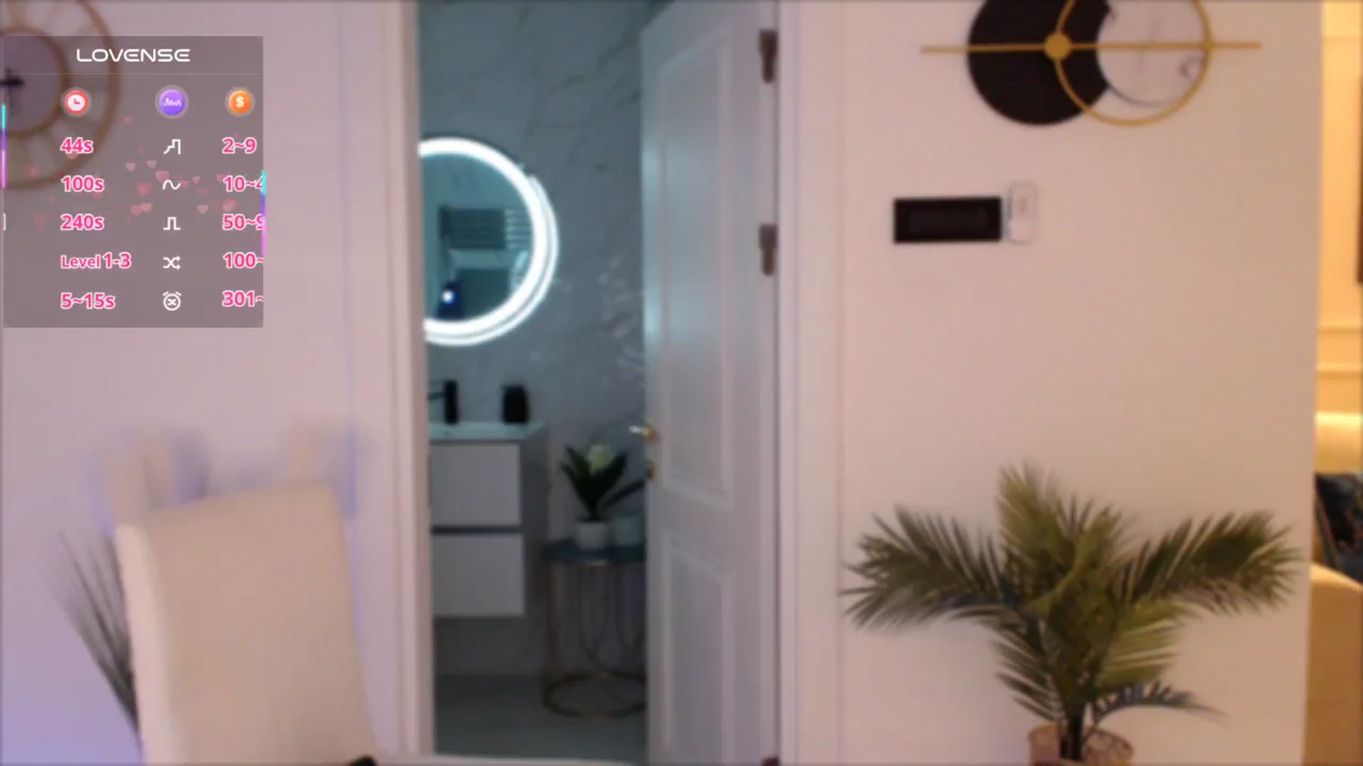 Gallery image thumbnail from Miss__Busty's myfreecams stream on, 05/14/2025, 09:52 image 14 of 20