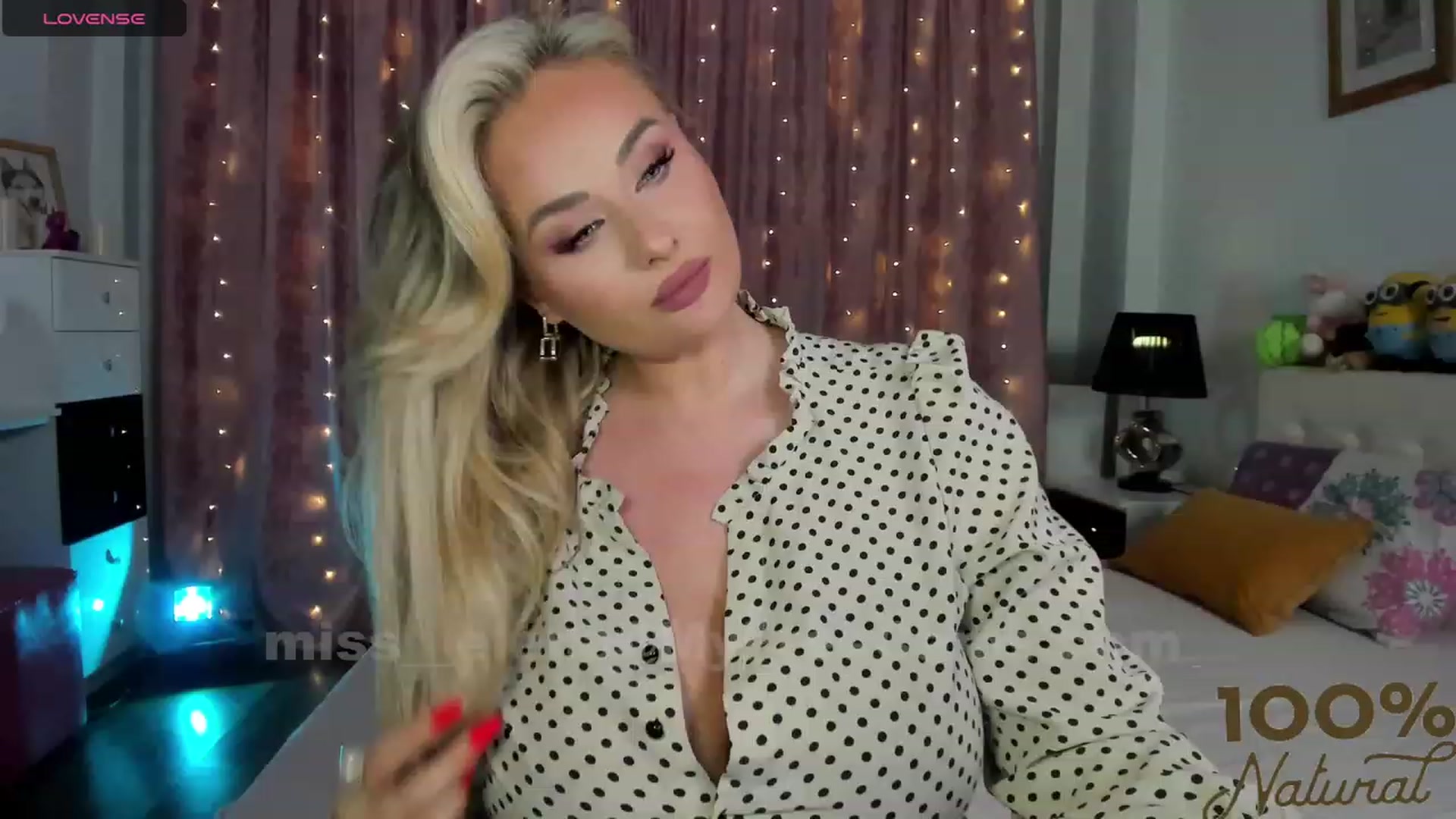 Gallery image thumbnail from Miss__Elena's myfreecams stream on, 08/27/2023, 21:55 image 12 of 20