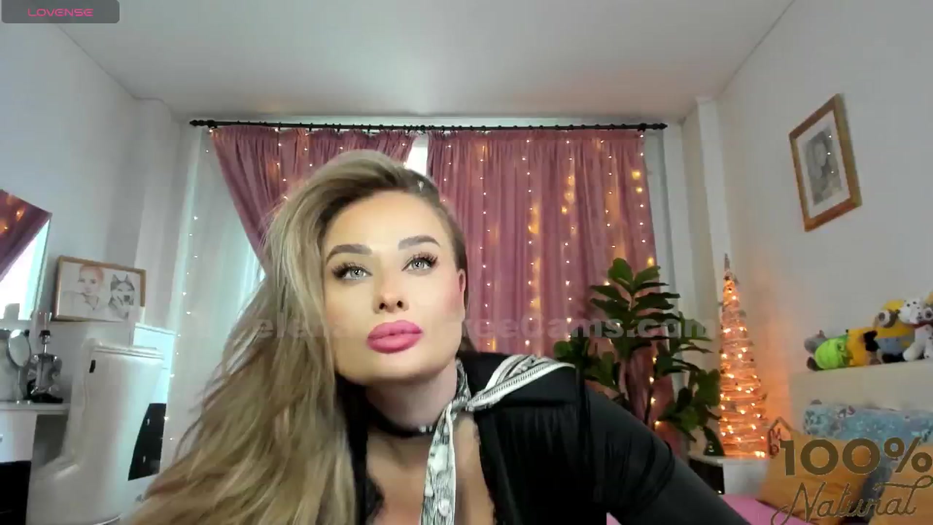 Gallery image thumbnail from Miss__Elena's myfreecams stream on, 12/20/2024, 08:15 image 16 of 20