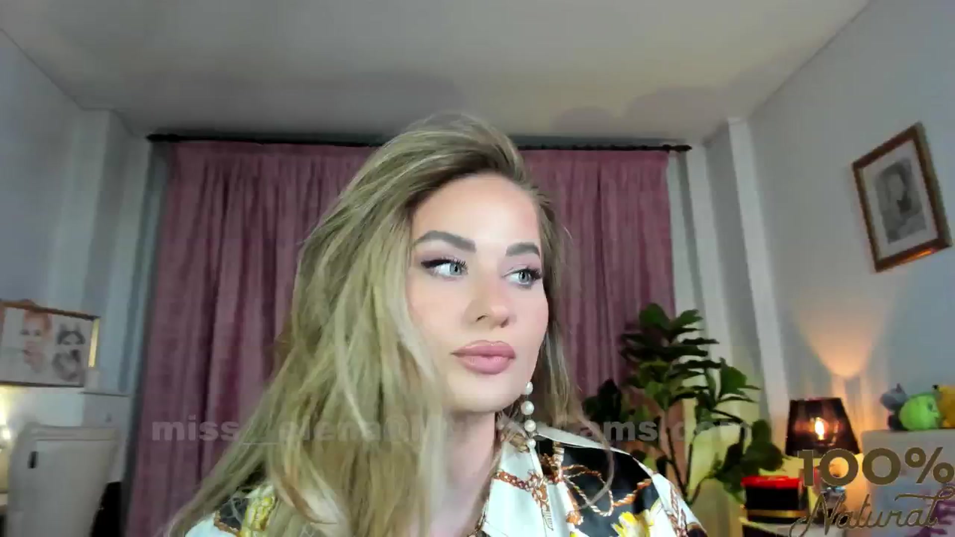 Gallery image thumbnail from Miss__Elena's myfreecams stream on, 04/11/2025, 20:57 image 14 of 20