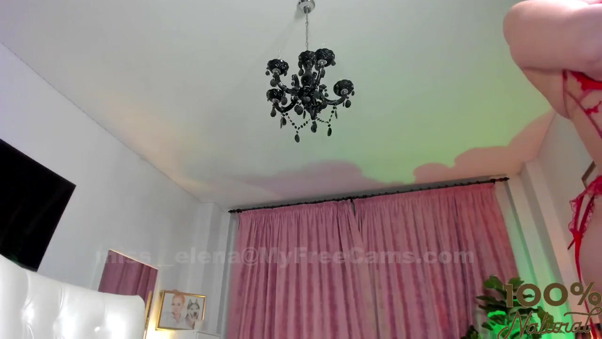 Gallery image thumbnail from Miss__Elena's myfreecams stream on, 04/17/2025, 19:07 image 17 of 20