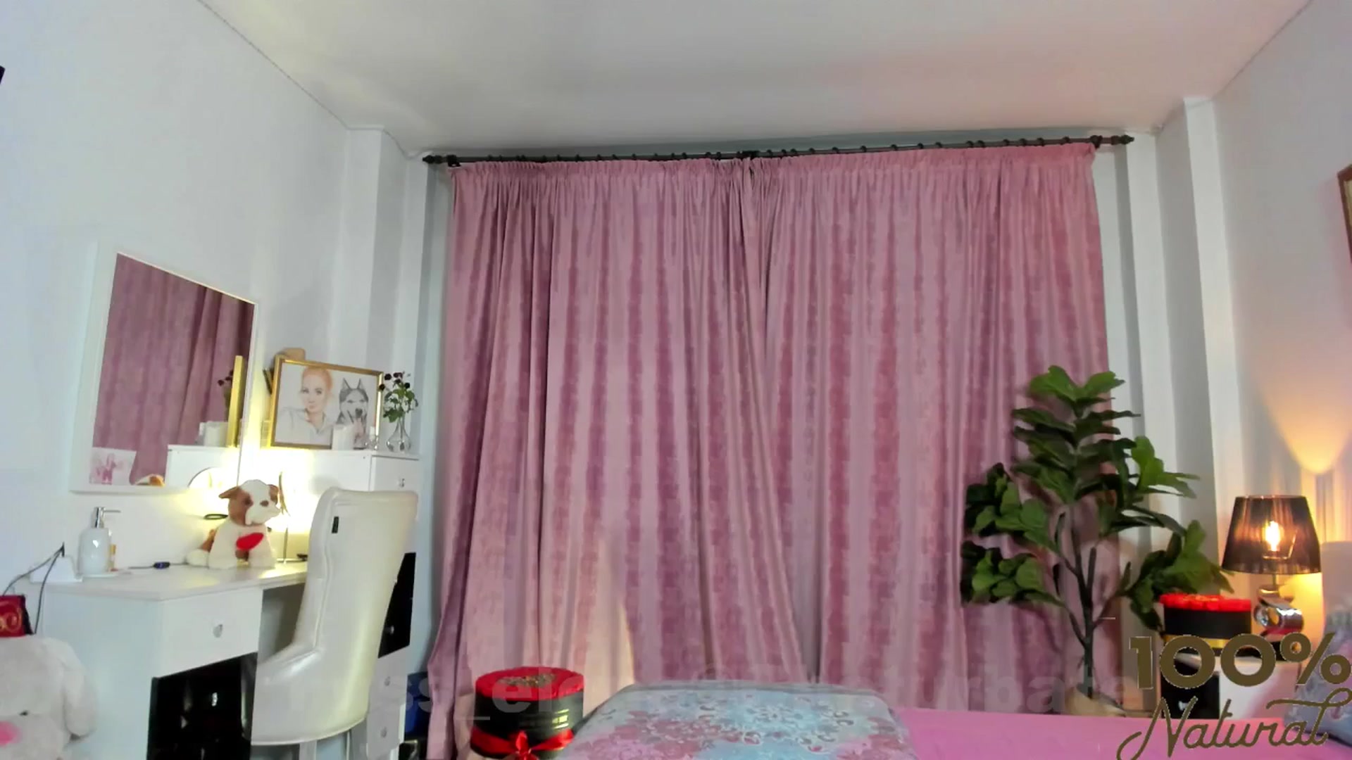 Gallery image thumbnail from Miss__Elena's myfreecams stream on, 05/12/2025, 20:55 image 2 of 20