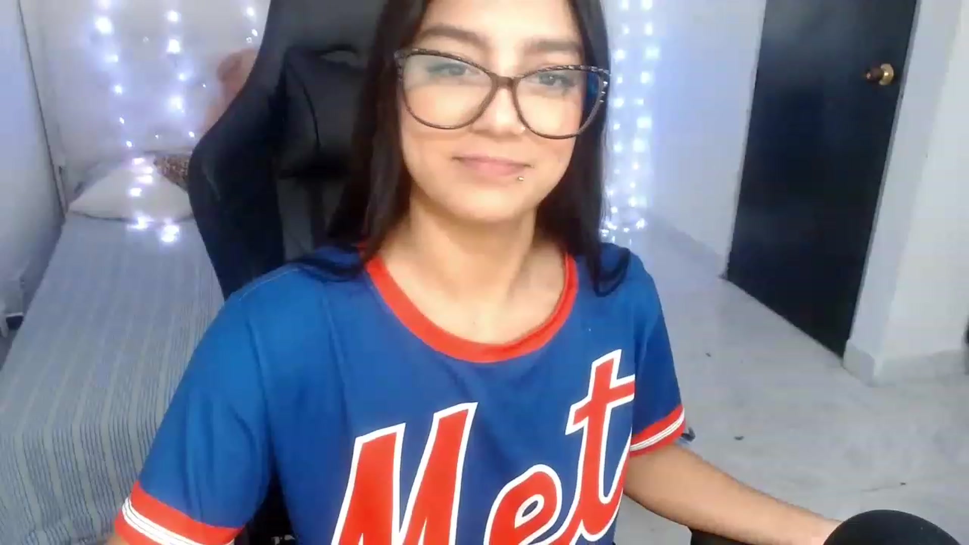 Gallery image thumbnail from Miss__Sabrina's myfreecams stream on, 11/22/2022, 04:15 image 2 of 20