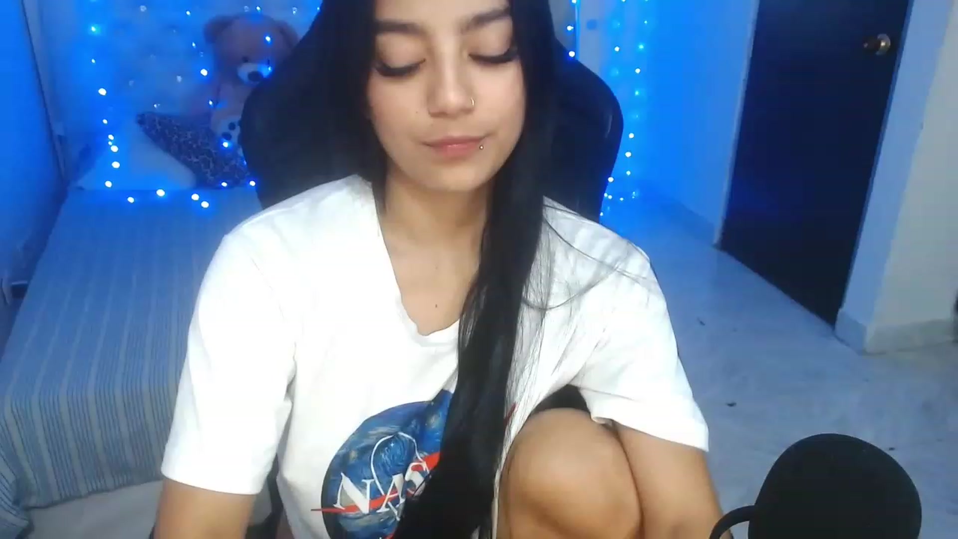 Gallery image thumbnail from Miss__Sabrina's myfreecams stream on, 11/23/2022, 04:31 image 12 of 20