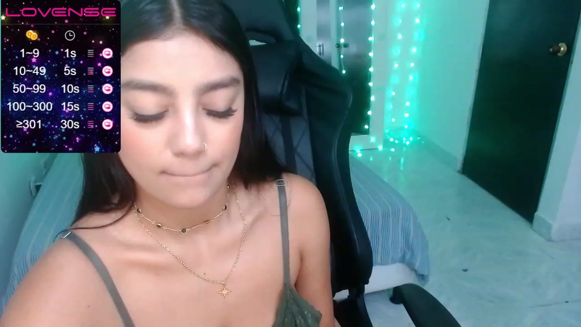 Gallery image thumbnail from Miss__Sabrina's myfreecams stream on, 12/01/2022, 08:02 image 17 of 20
