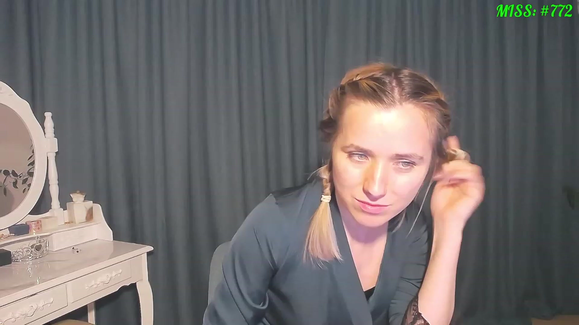 Gallery image thumbnail from Miss___K's myfreecams stream on, 01/30/2023, 24:24 image 17 of 20