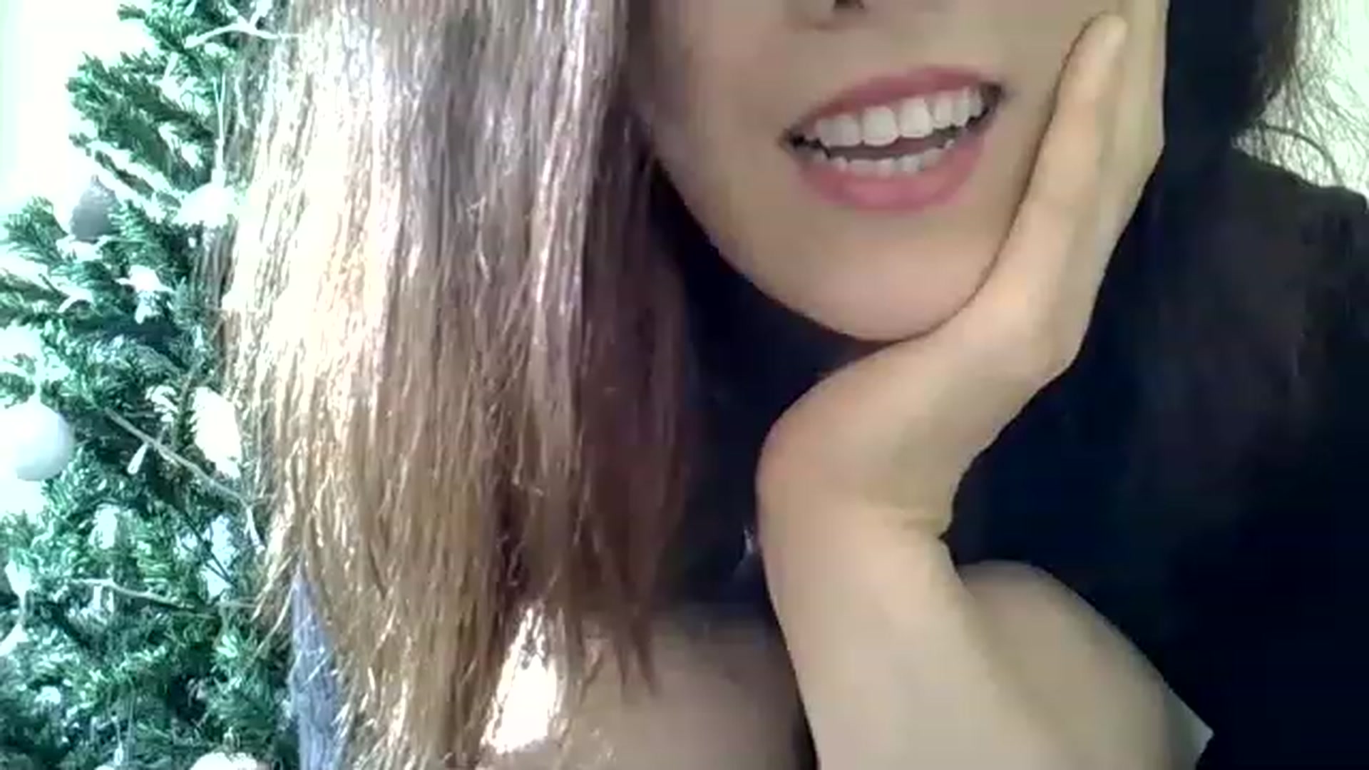 Gallery image thumbnail from Miss___Miss's myfreecams stream on, 12/12/2022, 09:54 image 9 of 20